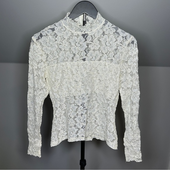 Kay Celine Tops - Vintage Kay Celine Lace Mock-Neck Long Sleeve Top in Ivory